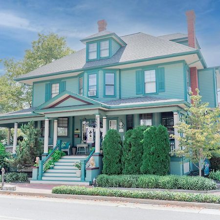 Captain Mey'S Inn Cape May Exteriör bild
